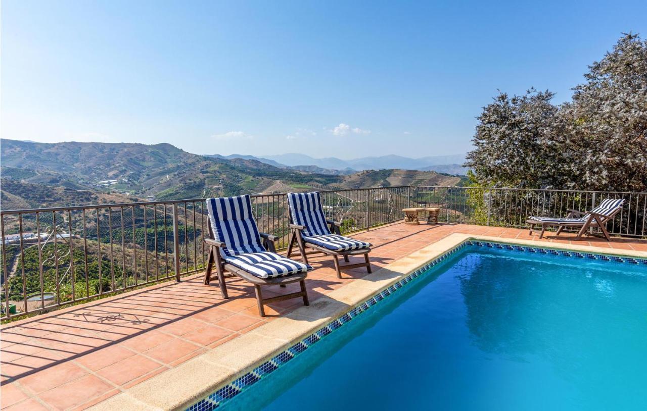 Pet Friendly Home In Iznate With Kitchen Málaga Eksteriør billede